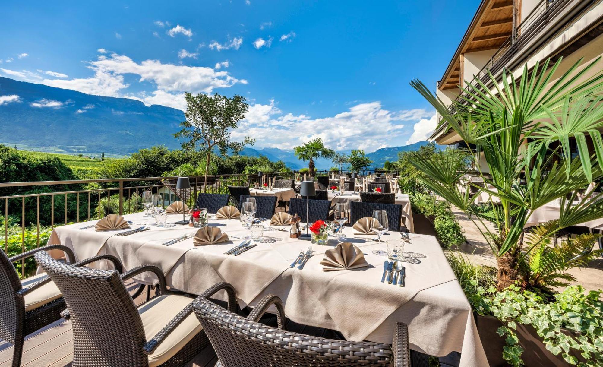 Hotel Girlanerhof อัปเปียโน ซุลลา สตราดา เดล วีโน ภายนอก รูปภาพ